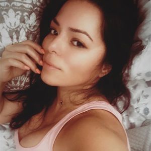 Meet your Posher, Kendra